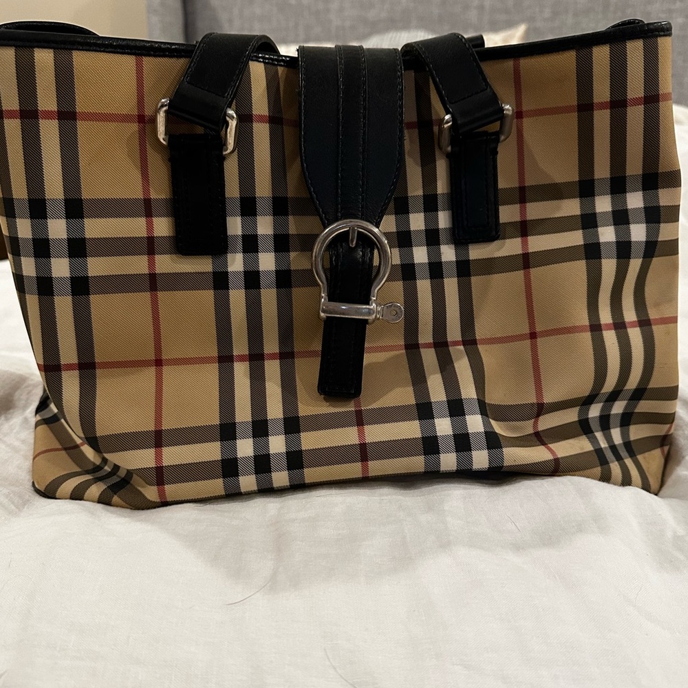 Authentic Burberry tote bag- used